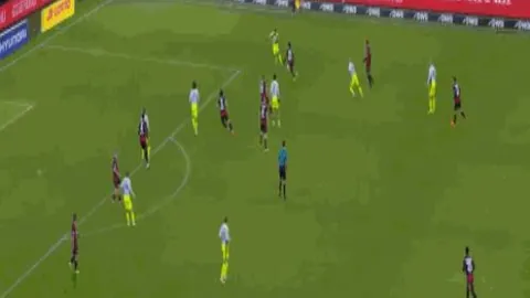 胡梅尔斯红牌引争议，罗马力保至终局