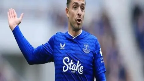 特朗普长子剖析中美关系，坦率发声，美对华斗争恐力不从心！