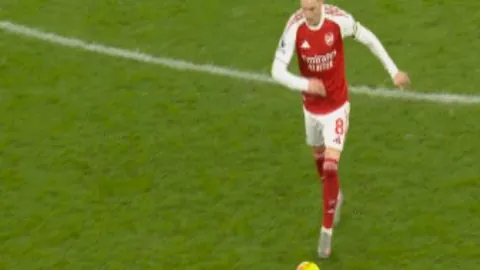 NBA创纪录激情日，利益诱惑震撼眼球